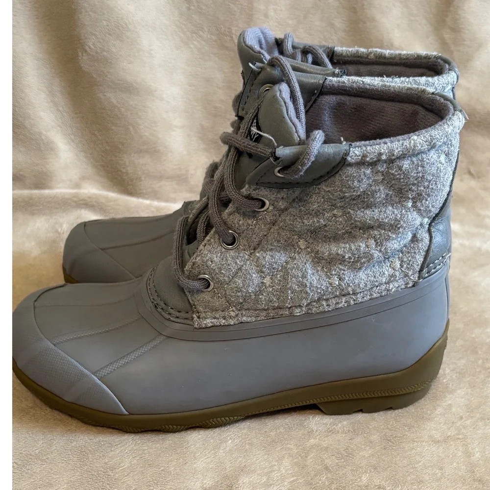 Sperry Kids Saltwater Grey Quilted Wool Duck Boots SCK165867 Size 1M